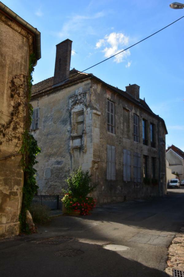 לינה וארוחת בוקר וורטי Demeure Saint Martin מראה חיצוני תמונה